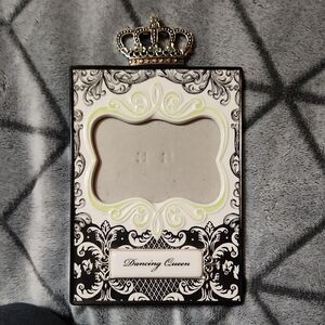 Grasslands Road Dancing Quees Ceramic Black and White Crown Frame.